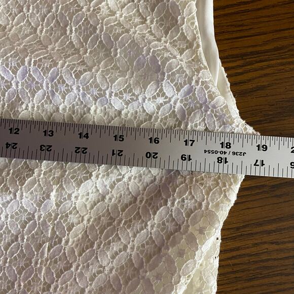 Dressbarn White Sleeveless Sheath Dress Size 14 Beaded Neckline Cocktail Wear - Picture 8 of 8